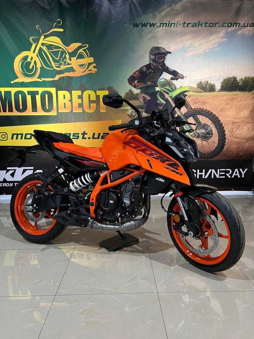 Мотоцикл KTM DUKE 390 2024 оранж