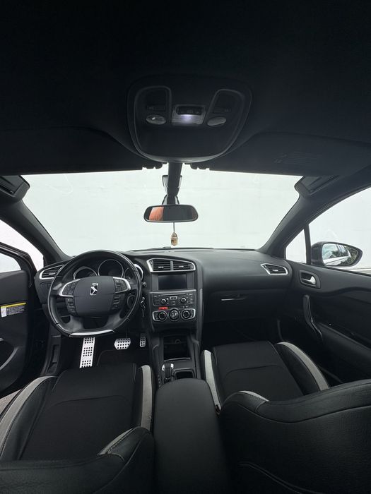 Citroen DS 4, 2014 рік, 1,6 дизель, АТ