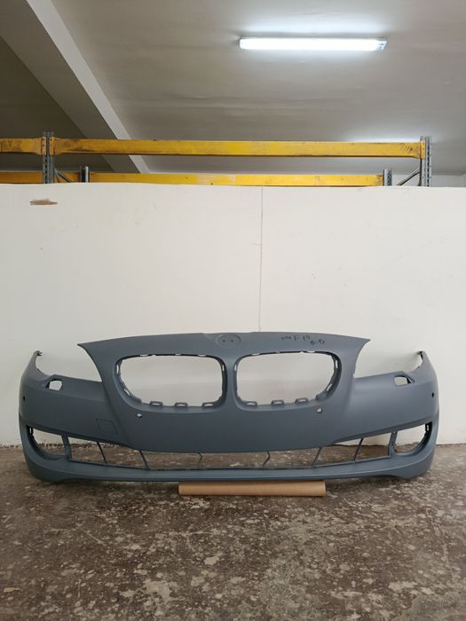 Передній бампер BMW F10 2010-2013