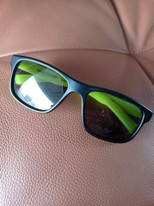 Okulary przeciw-słoneczne