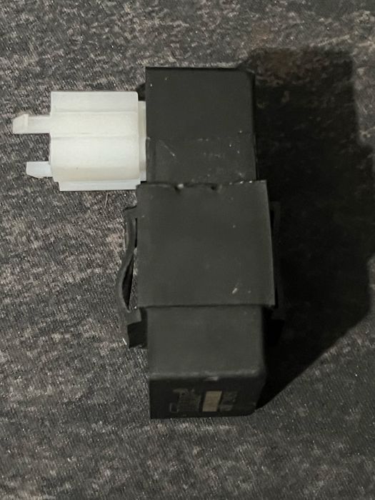 Комутатор на мотоцикл 150/200/250 сс AC фішка як у скутера