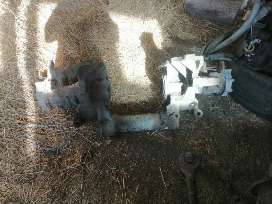 Кронштейн МАЗ 6501А8 балансира со стяжкой