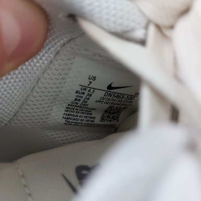 Buty damskie nike Air force 1 jewels 38