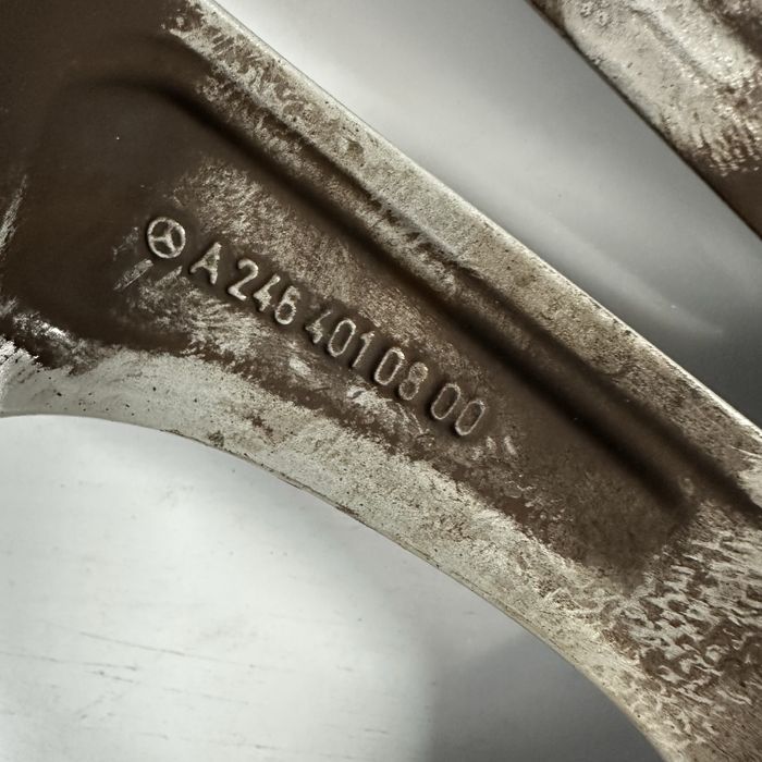 Felgi Aluminiowe 17” Mercede-Benz A W177 B W246  C W205 Vito (C08)