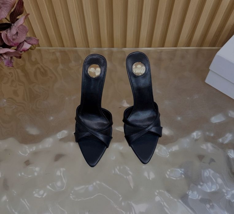 YSL klapki damskie na obcasie eleganckie 2026