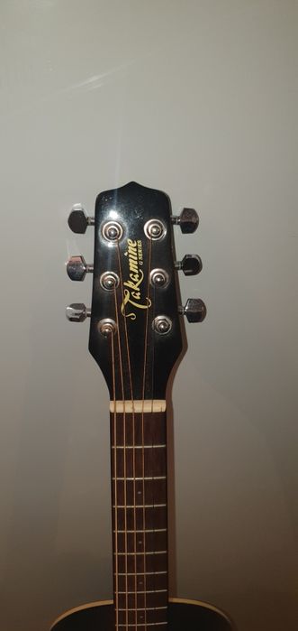 Guitarra Takamine semi acústica 3/4