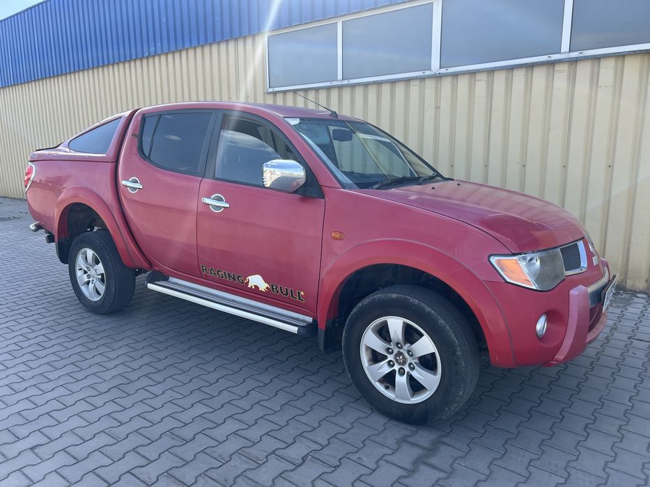 Мітсубісі Mitsubishi L200 2010 р. 2.5 Д механіка