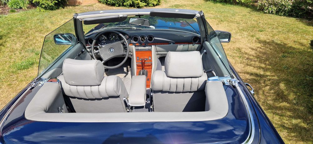Piękny Mercedes W107  SL  380