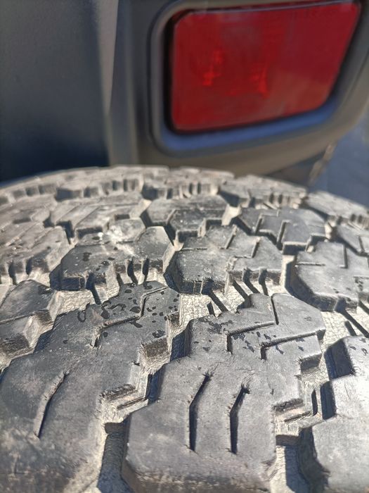 Jantes e Pneus Jeep 245/75 R17