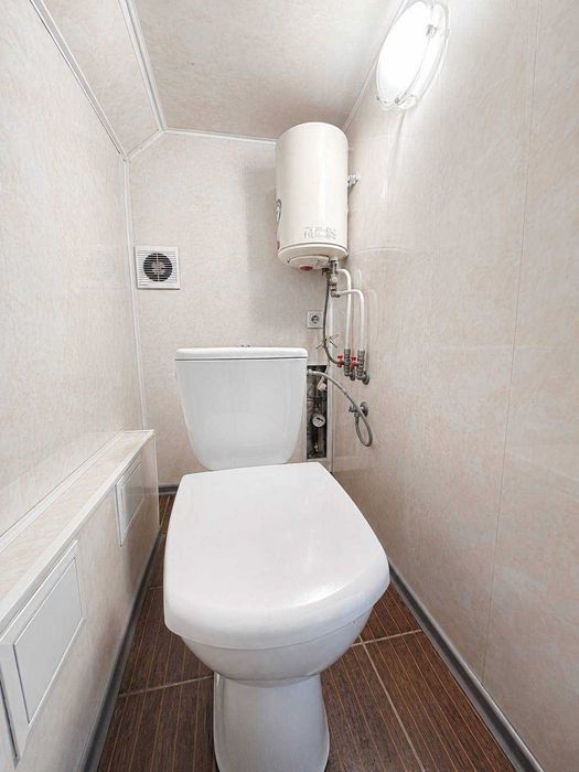 Фасадне ПРИМІЩЕННЯ ЦЕНТР 110 м² Окремий вхід МЕНОРА 5 КАБІНЕТІВ 16 кВт