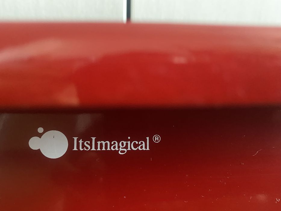 Piano vermelho infantil