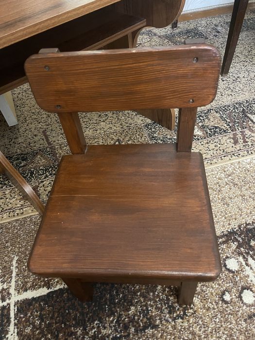 Продам детский столик