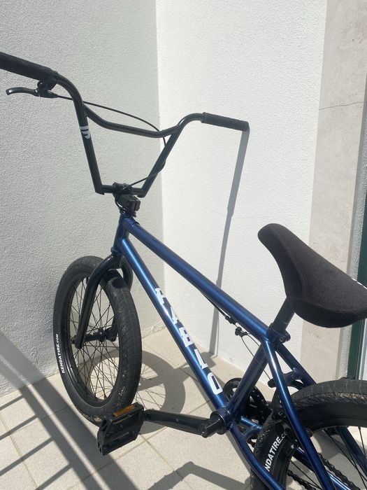 Bmx muito pouco usada