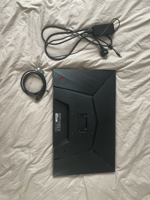 Монитор MSI G241 (144гц)