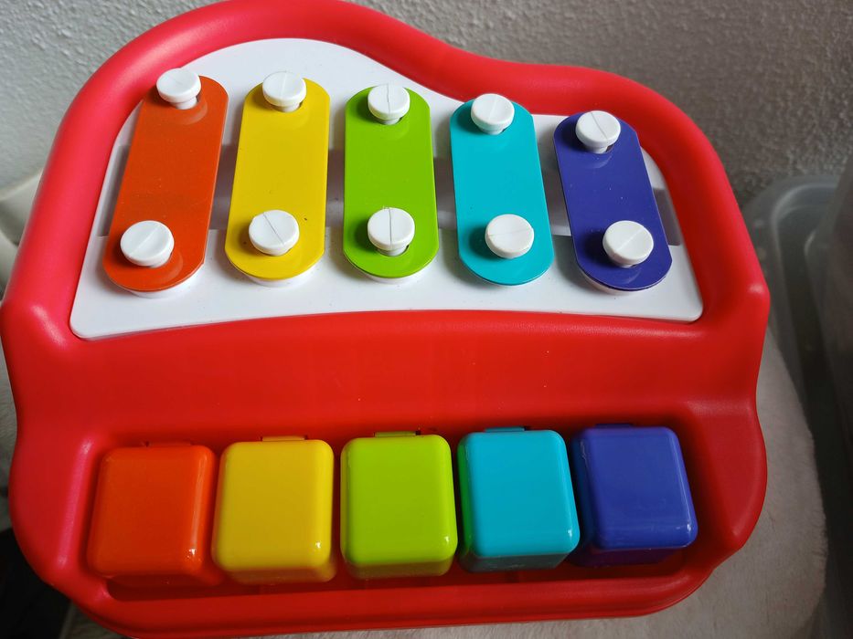 Marsupio,tapetes,baloiço  bebé, aquecedor biberões,etc