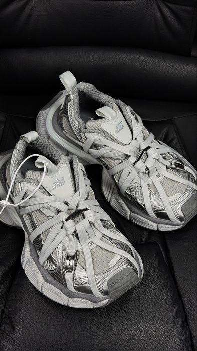 Кросівки в НАЯВНОСТІ   унісекс баленсіага Balenciaga  3 xl grey сірого кольору  — нова модель топ якість