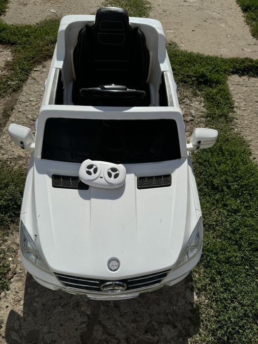 Джип дитячий електромобіль Bambi Mercedes M 3568 EBLR-1 білий