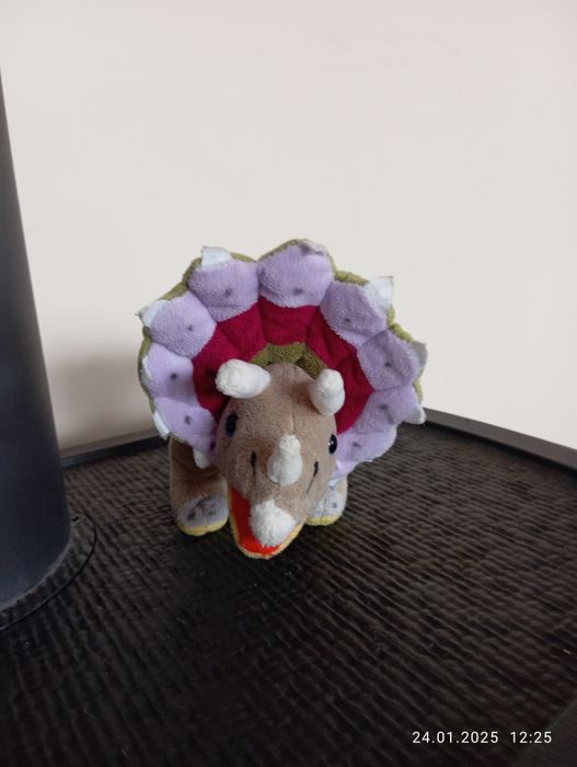 Dinozaur Triceratops pluszak