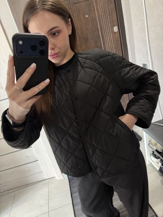 Весняні куртки/ бомбери