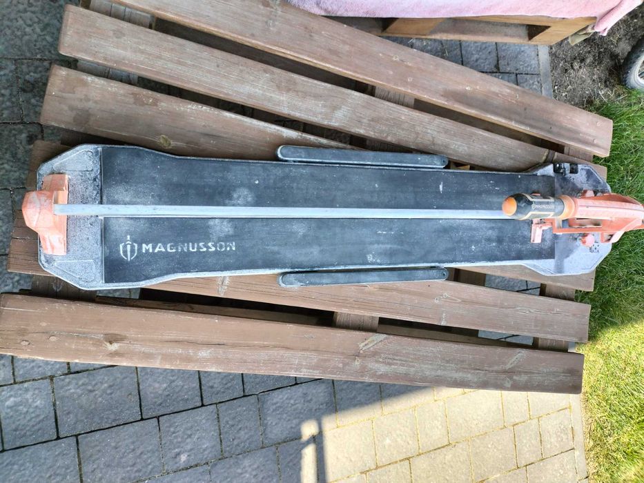 Urządzenie do cięcia glazury Magnusson 900 mm