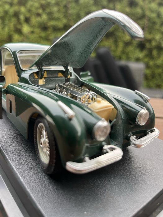 BURAGO - Jaguar - XK 120 Coupe 1948