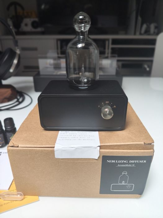 Nowy Elegancki czarny dyfuzor nebulizujący do olejków – Aromaterapia