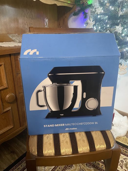 Mikser robot planetarny 6,5l duża  misa jak nowy 2000W święta ciasto