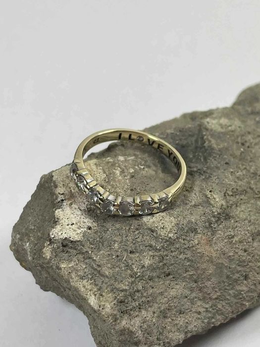 Złoty pierścionek CYRKONIE R16 375 2,26G