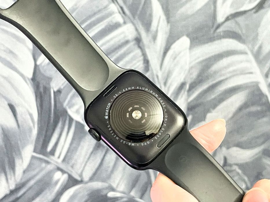 Apple Watch SE 2 (44 mm) шикарное состояние! А2723