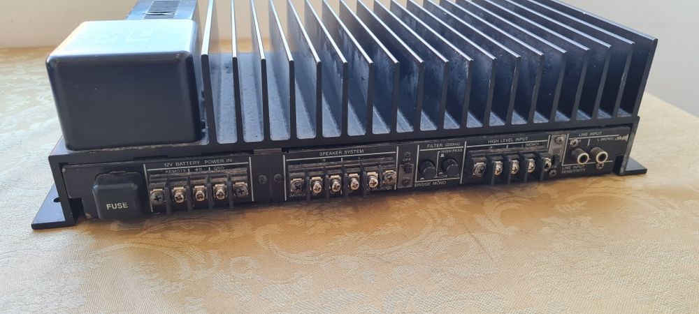 Harmon Kardon CA260 - amplificador vintage caraudio