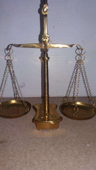 Balança Simples Latão 25 cm