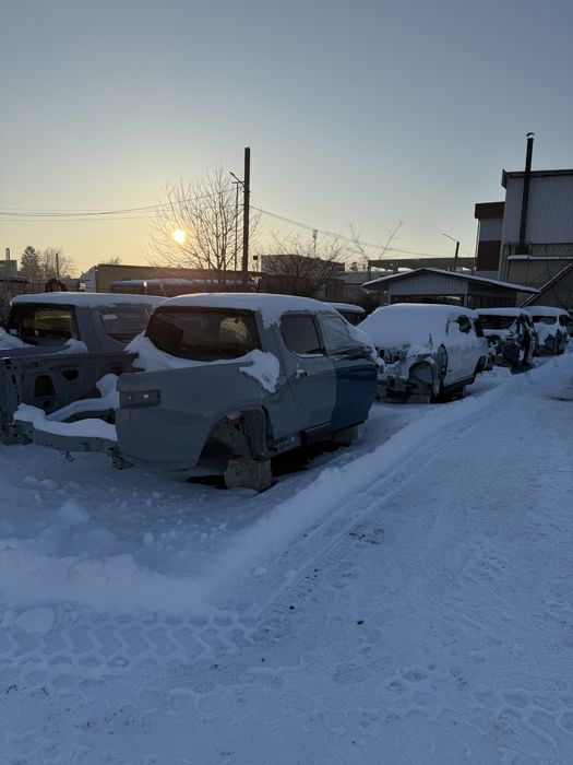 Rivian Шрот Розборка Розбірка  Rivian на запчастини