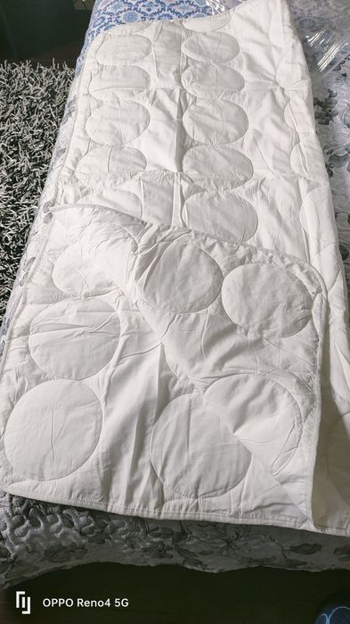 Edredón para cama de crianca