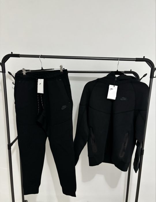 Nike Tech Fleece Komplet