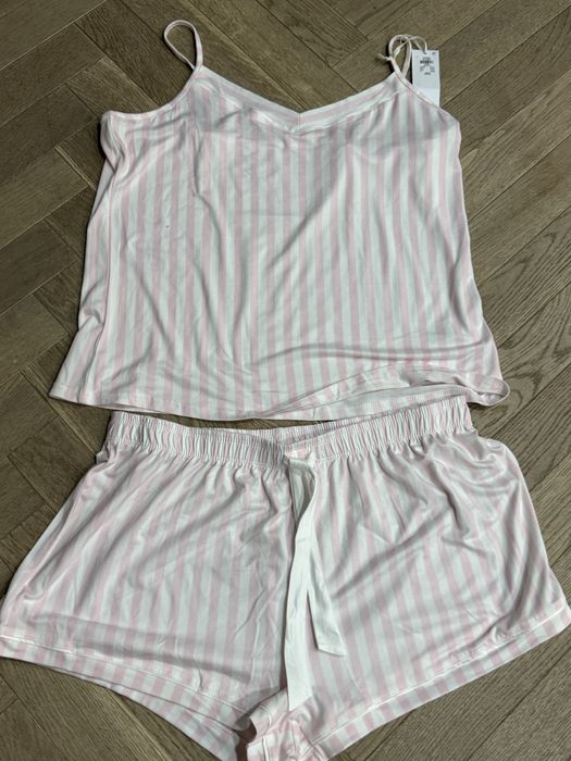 Pizamka w paski motyw Victorias secret