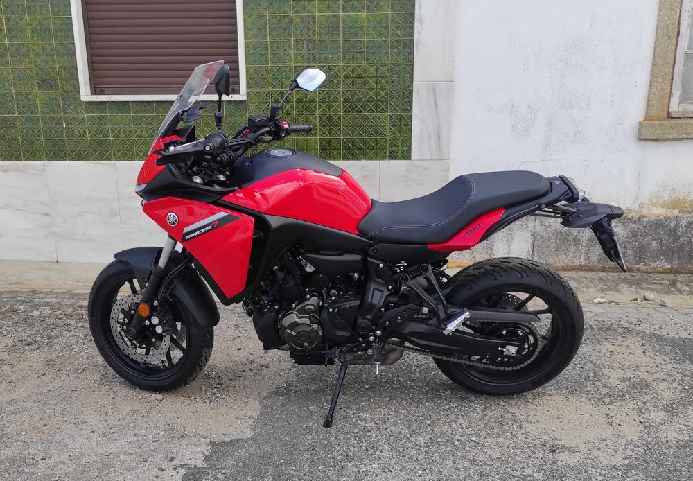 Yamaha tracer 7 com 1800km