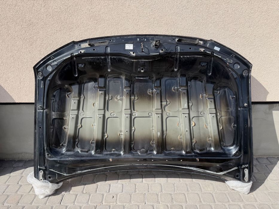 Капот Toyota Land Cruiser 200 2007-2015 фарбований чорний оригінал LC200 б/в
