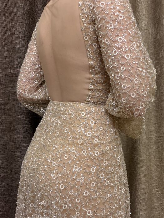 Сукня з бісером, бежева