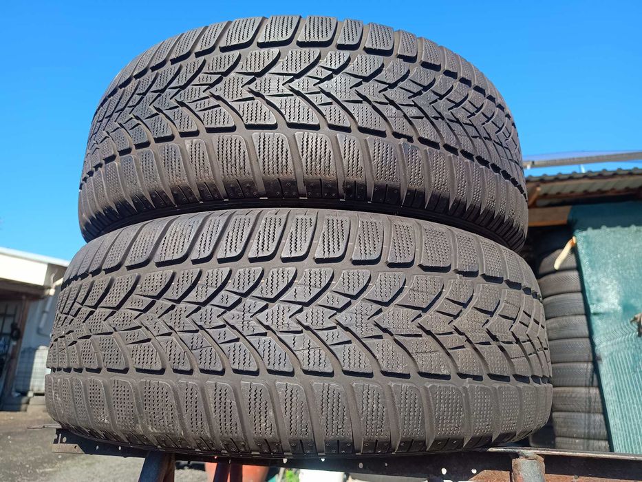 Opony zimowe Dunlop 225/55R18 z 2021r