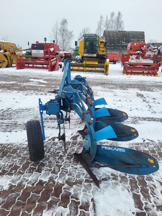 Plugi trzy skibowe Agrolux Overum