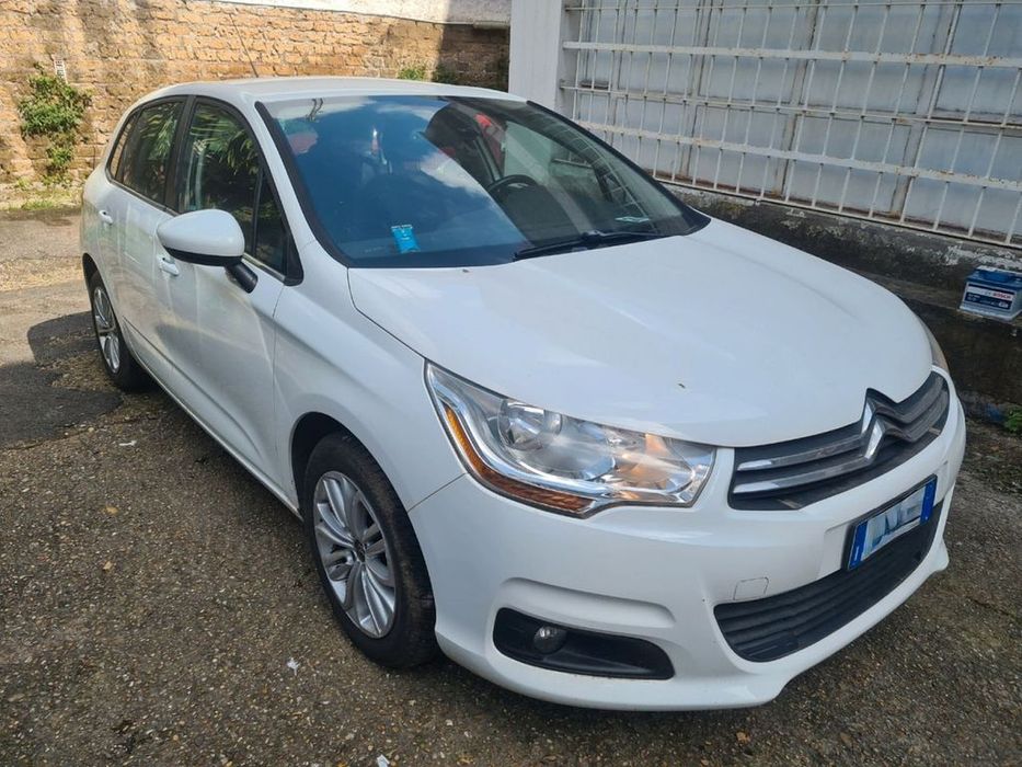 Бампер Citroen C4 2009- 2018 разборка сітроен c4 запчастини