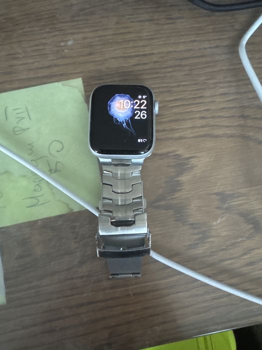 Sprzedam Apple watch SE 2 44 m