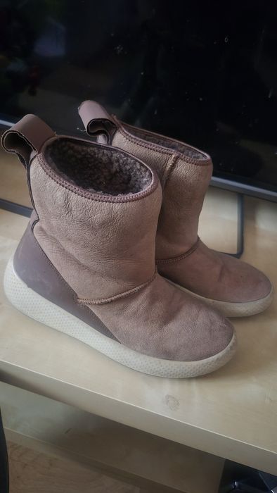 Теплючі зимові "Угги" ECCO 38