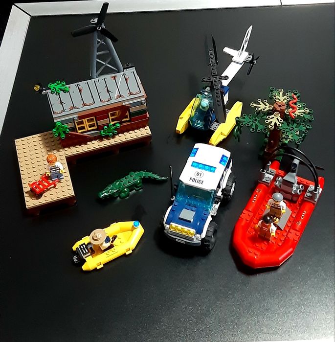 LEGO City 60068 Kryjówka rabusiów