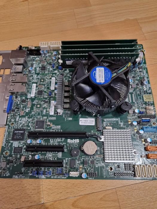 Intel xeon e3 1220 v6 +SuperMicro X11SSH-F