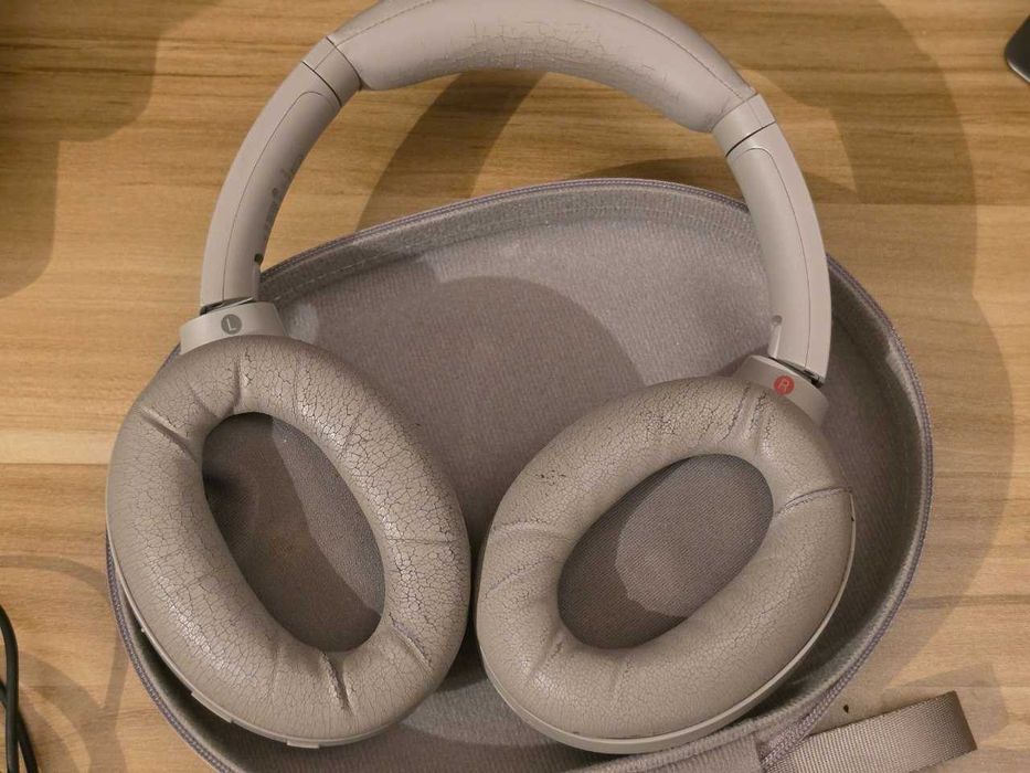 Auscultadores Sony WH-1000XM4