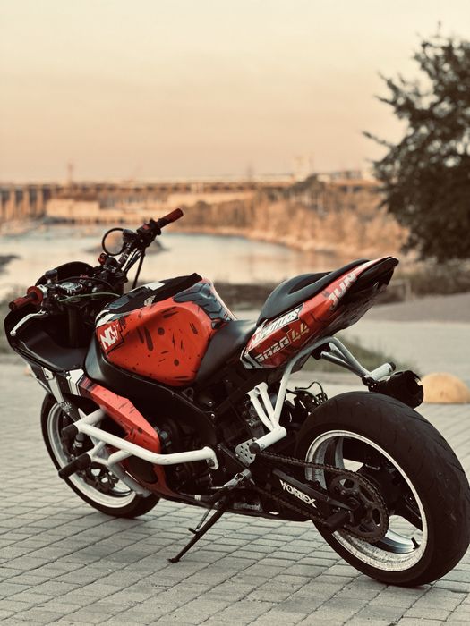 12/26.27.28 まいこ27様 kawasaki zx12r - купить мотоцикл - Цена на OLX.ua