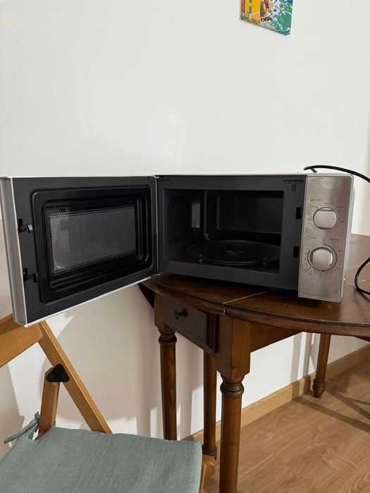 Vendo microondas em otimo estado