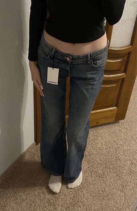 Джинси bershka bootcut( flared, кльош)