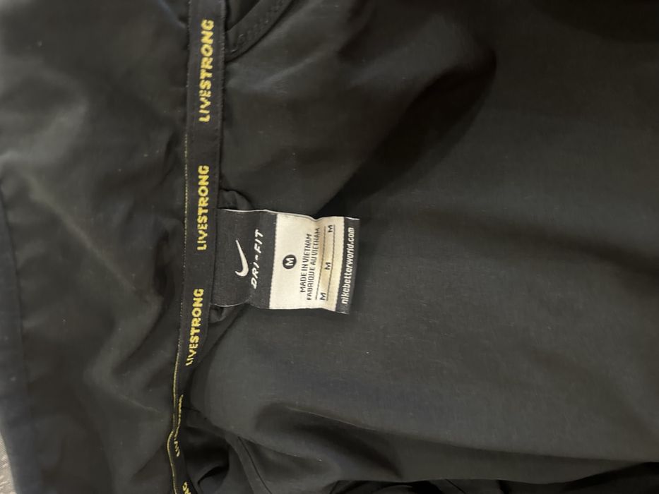 олімпійка вітровка Nike livestrong